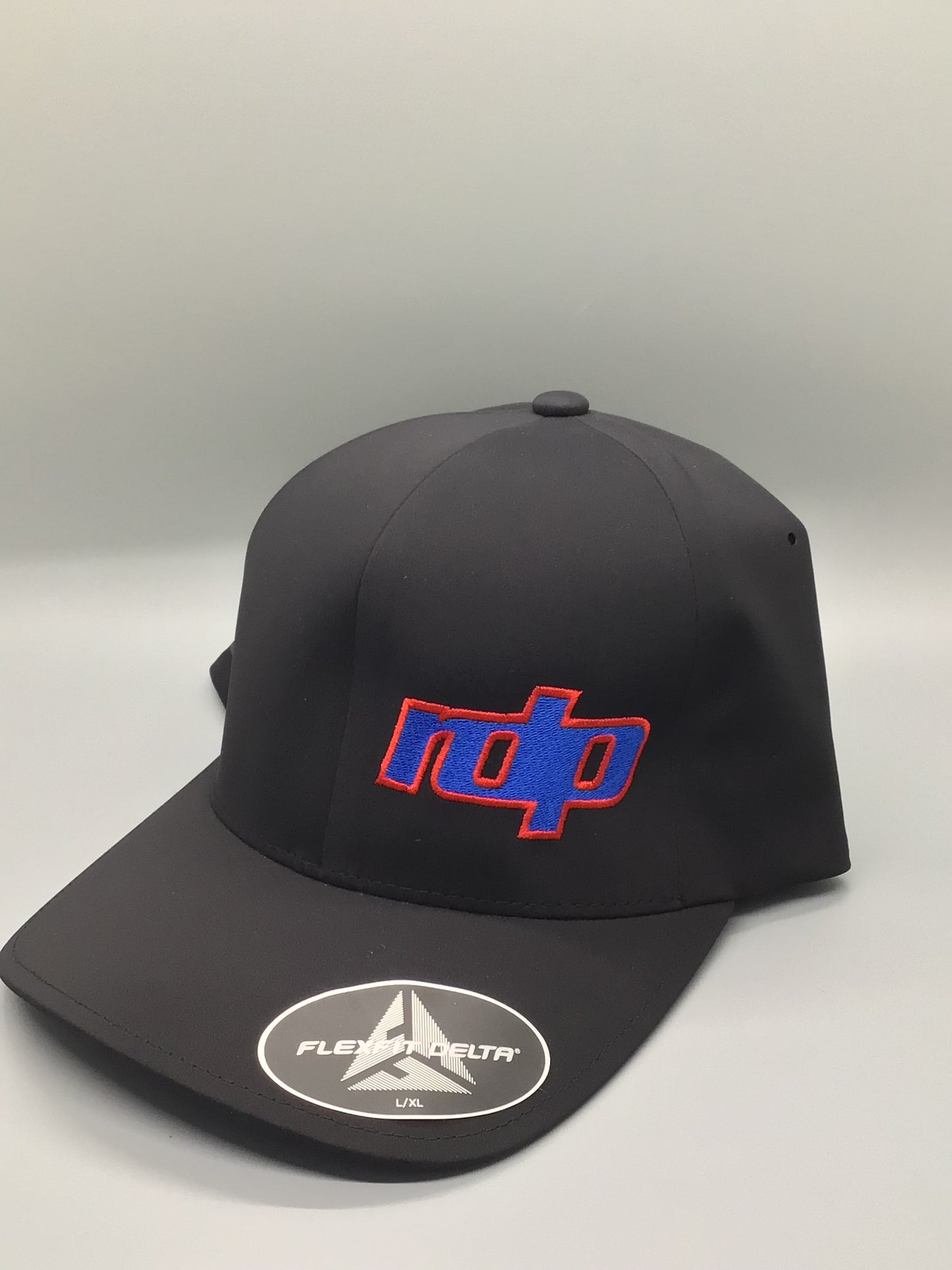 Flexfit Delta - Black S/M & L/XL