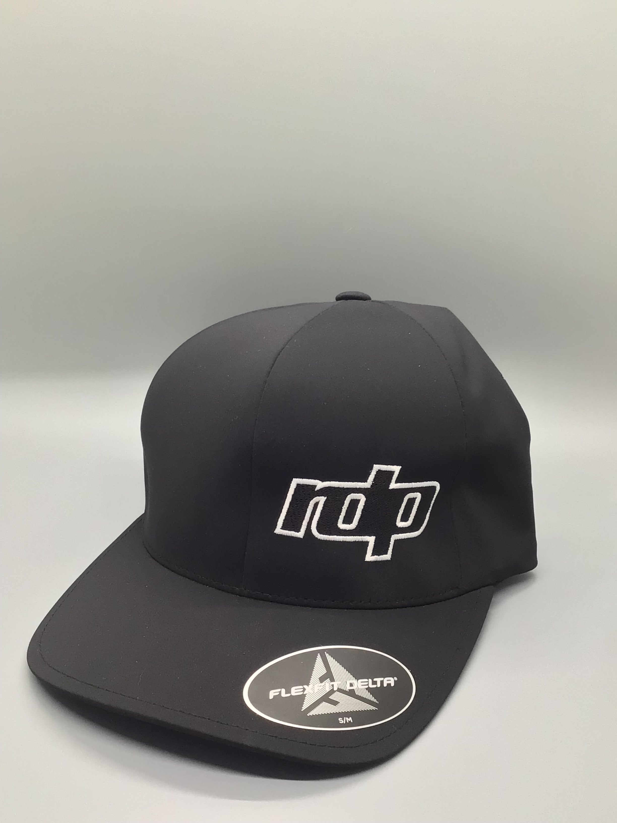 Flexfit Delta - Black S/M & L/XL