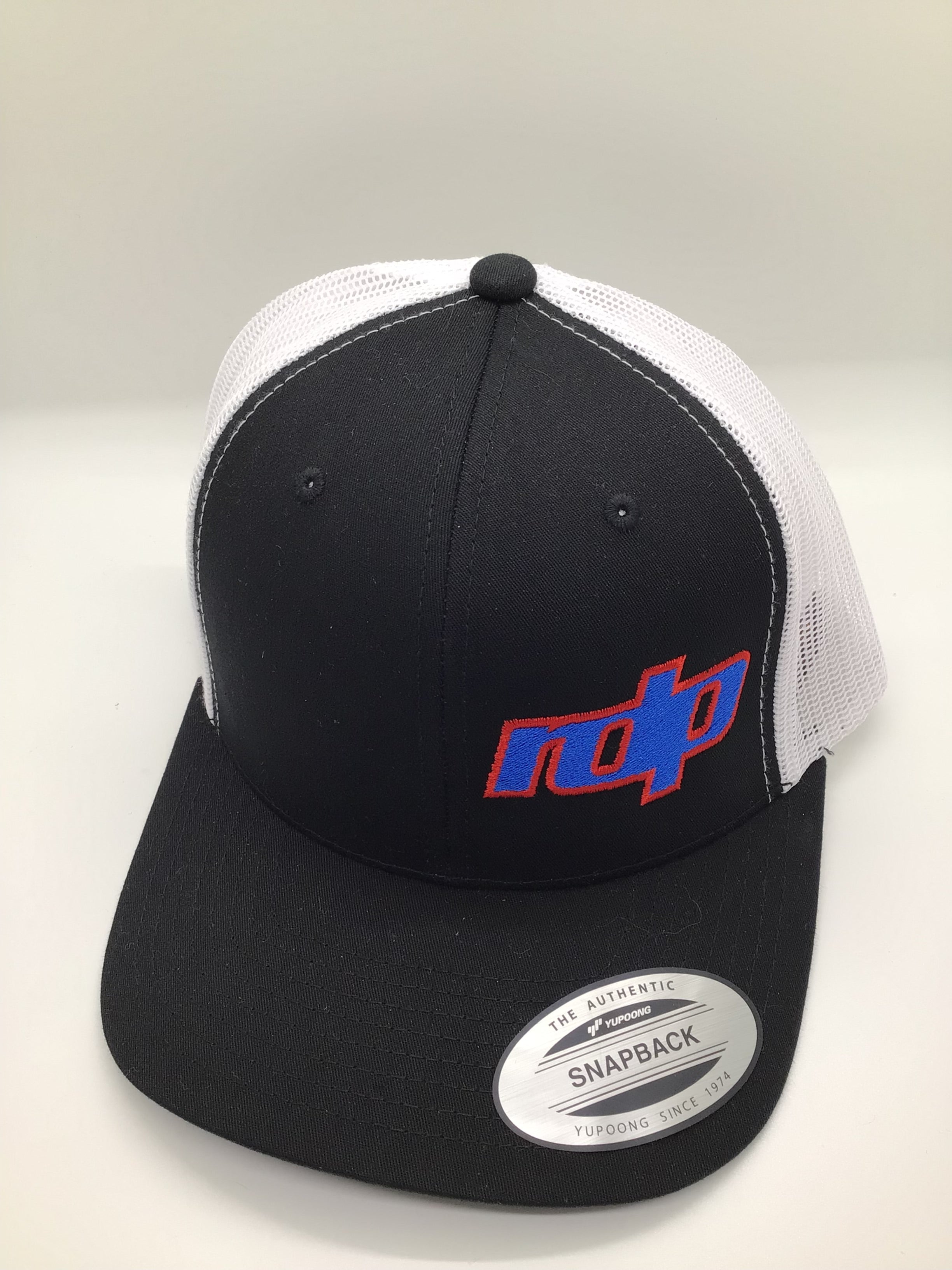 Authentic Snapback - Black/White Mesh