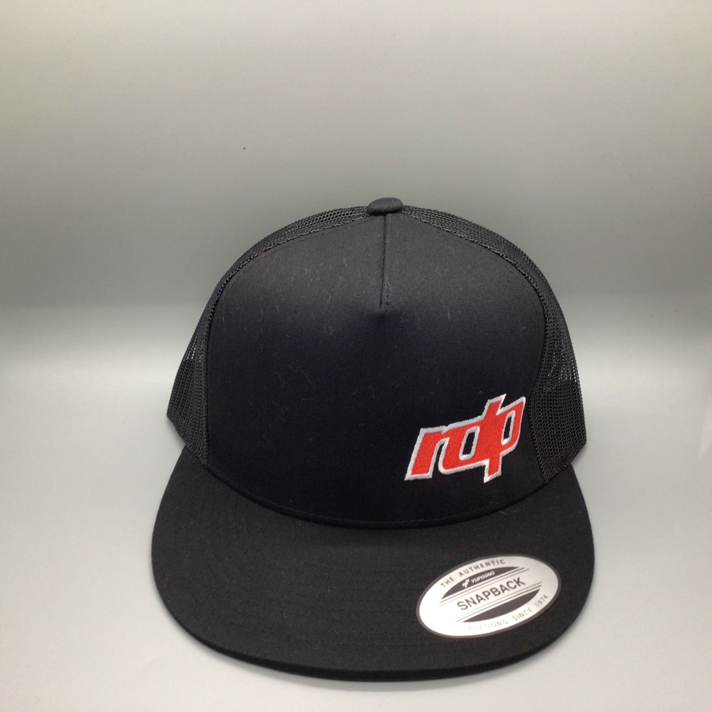 Authentic Snapback Flat Bill-Black/Black Mesh