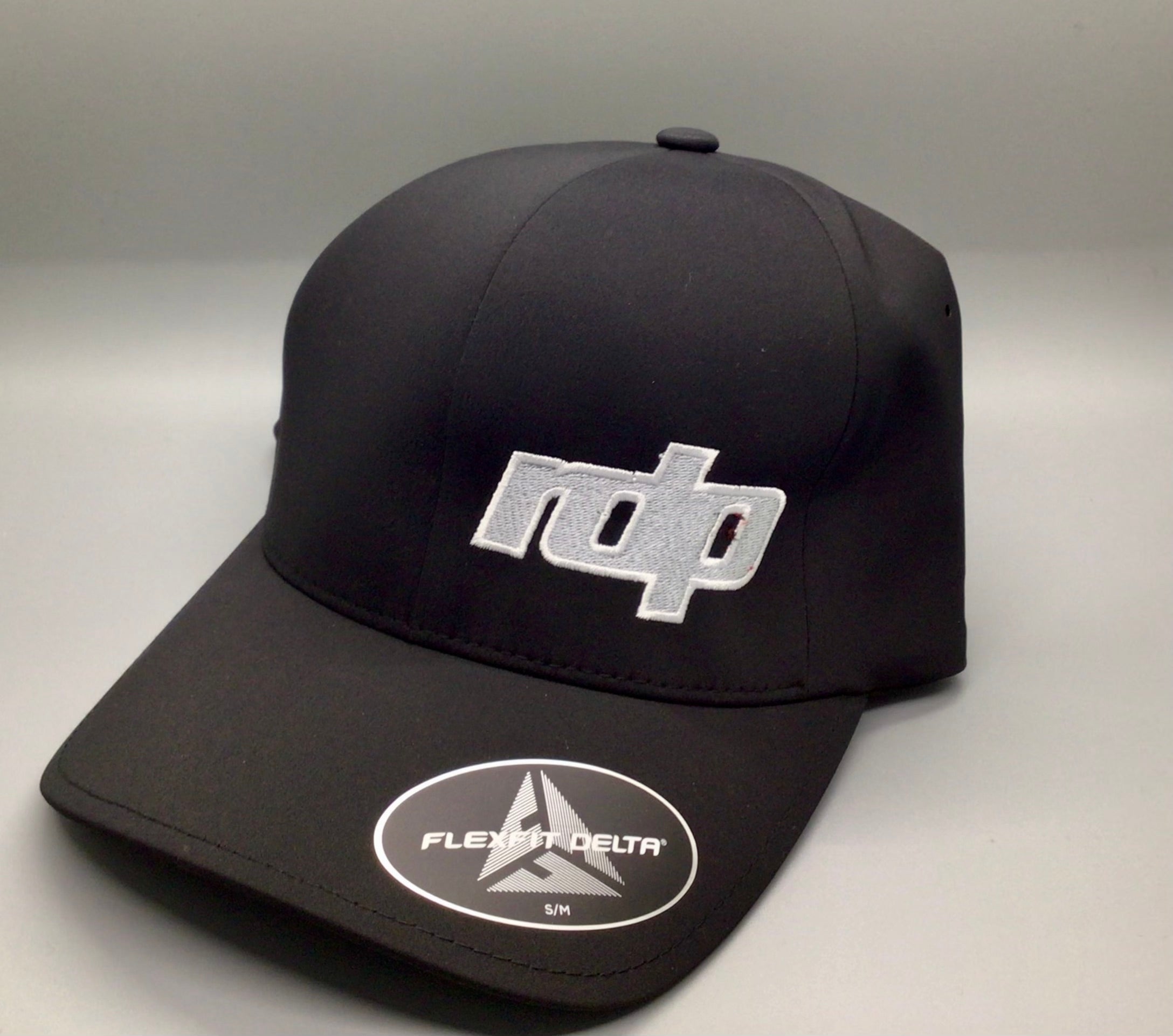 Flexfit Delta - Black S/M & L/XL