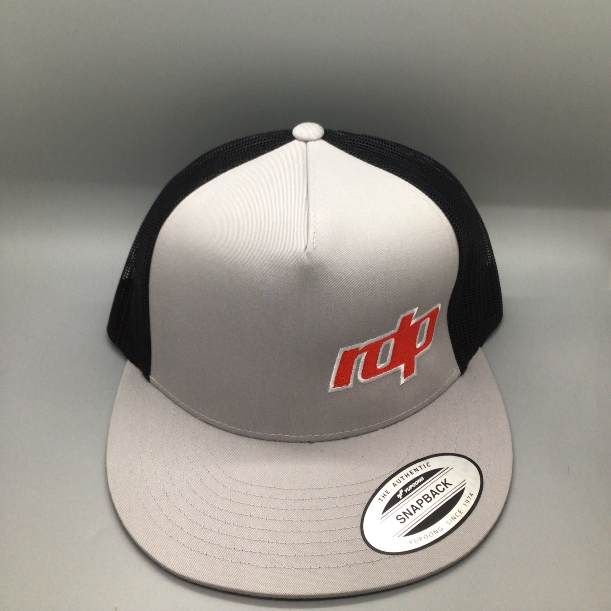Authentic SnapBack Flatbill Grey/Black Mesh