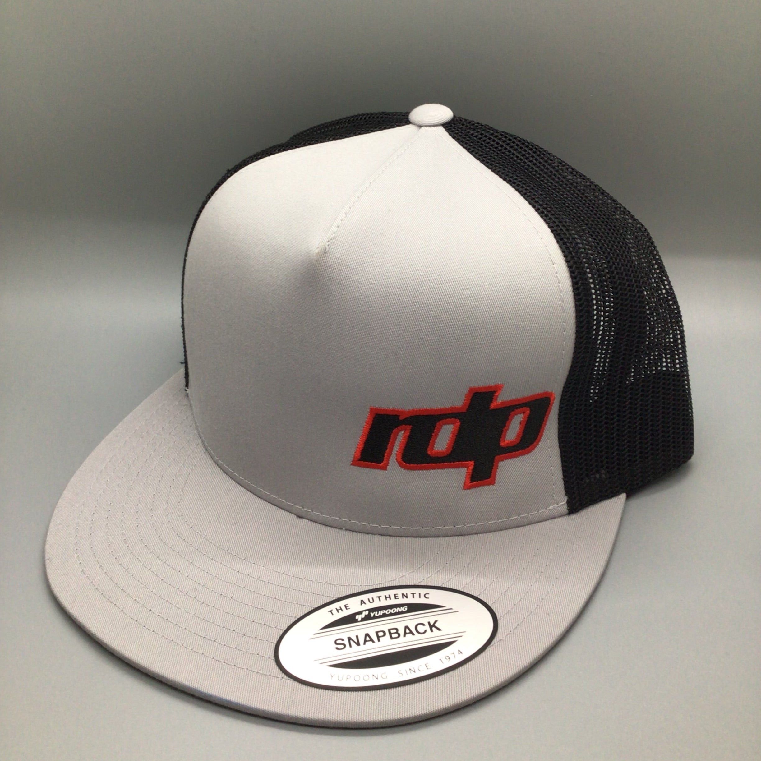 Authentic SnapBack Flatbill Grey/Black Mesh