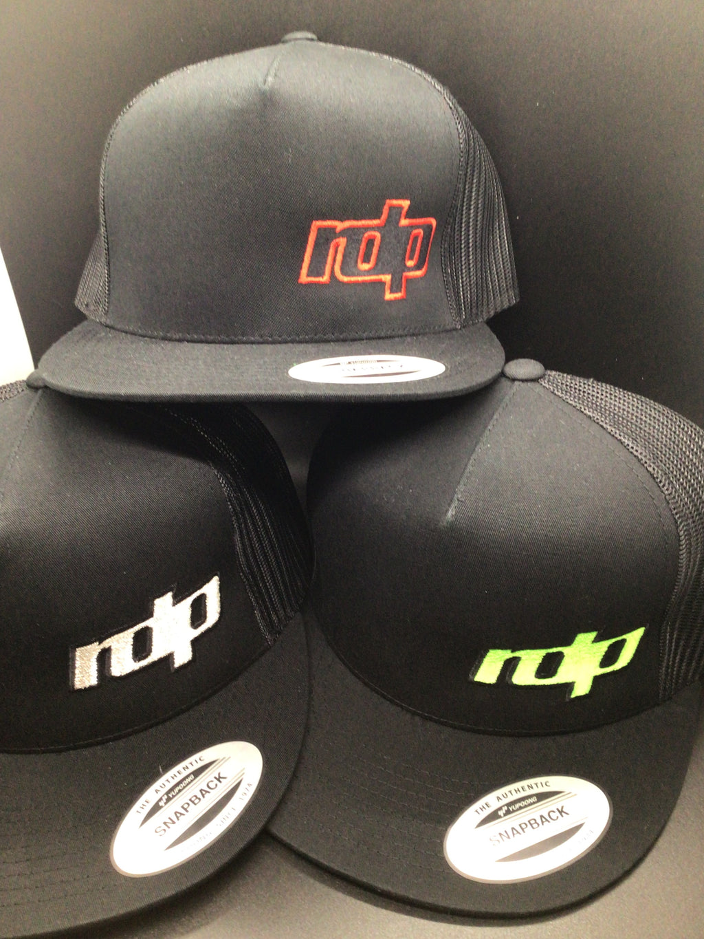 Authentic Snapback Flat Bill-Black/Black Mesh