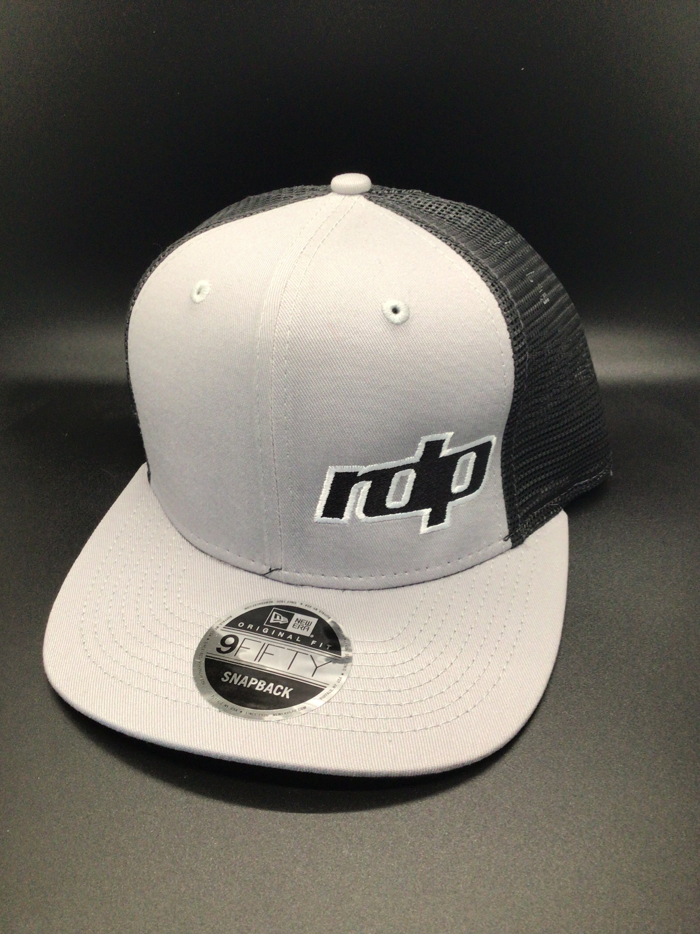 9FIFTY Snapback- Heather Grey/Black Mesh