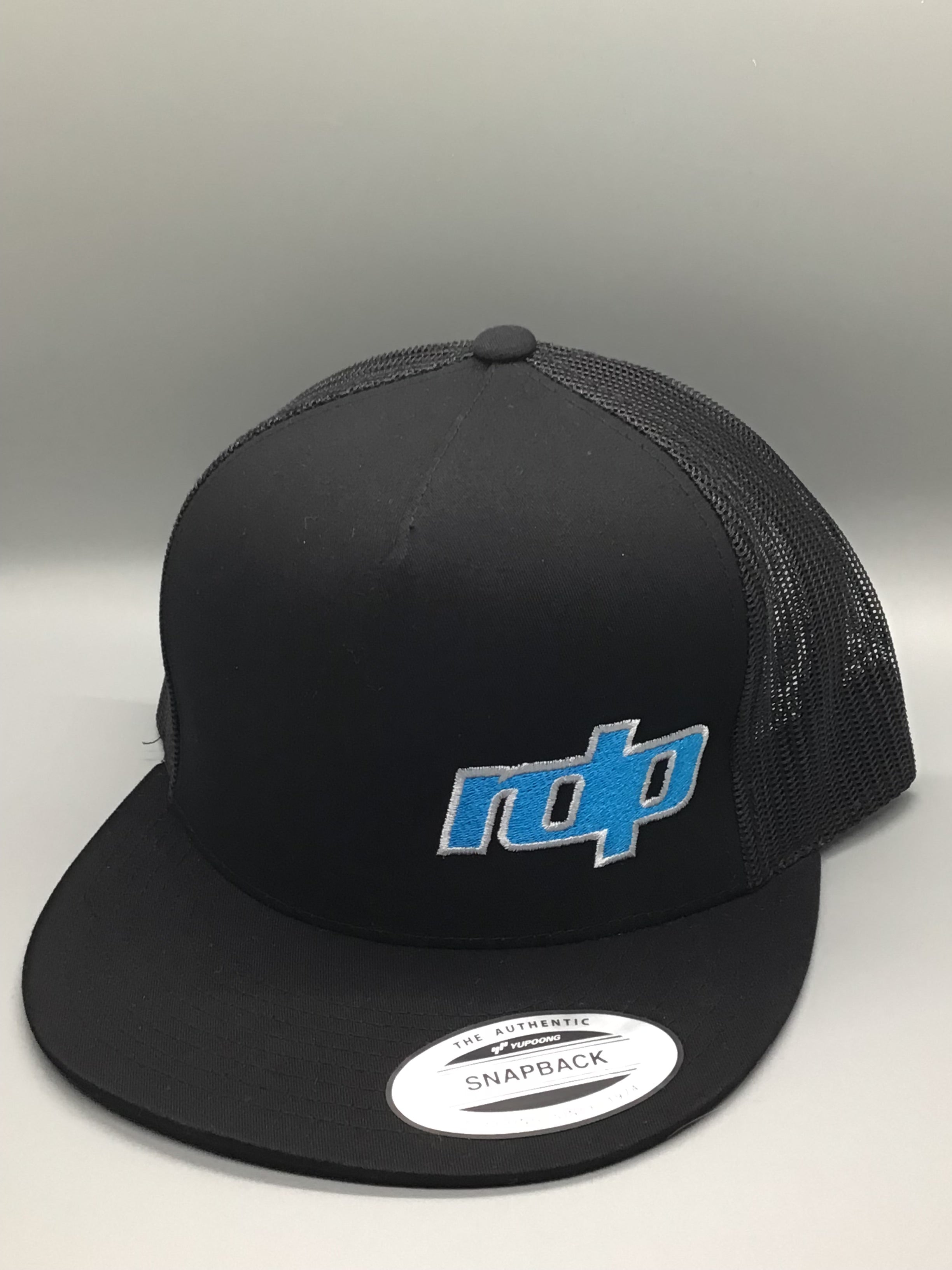 Authentic Snapback Flat Bill-Black/Black Mesh